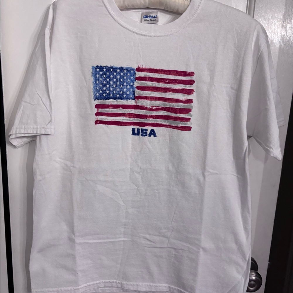USA Flag Destressed T-Shirt Gildan 100% Cotton Patriotic Youth XL America250 - Picture 2 of 5